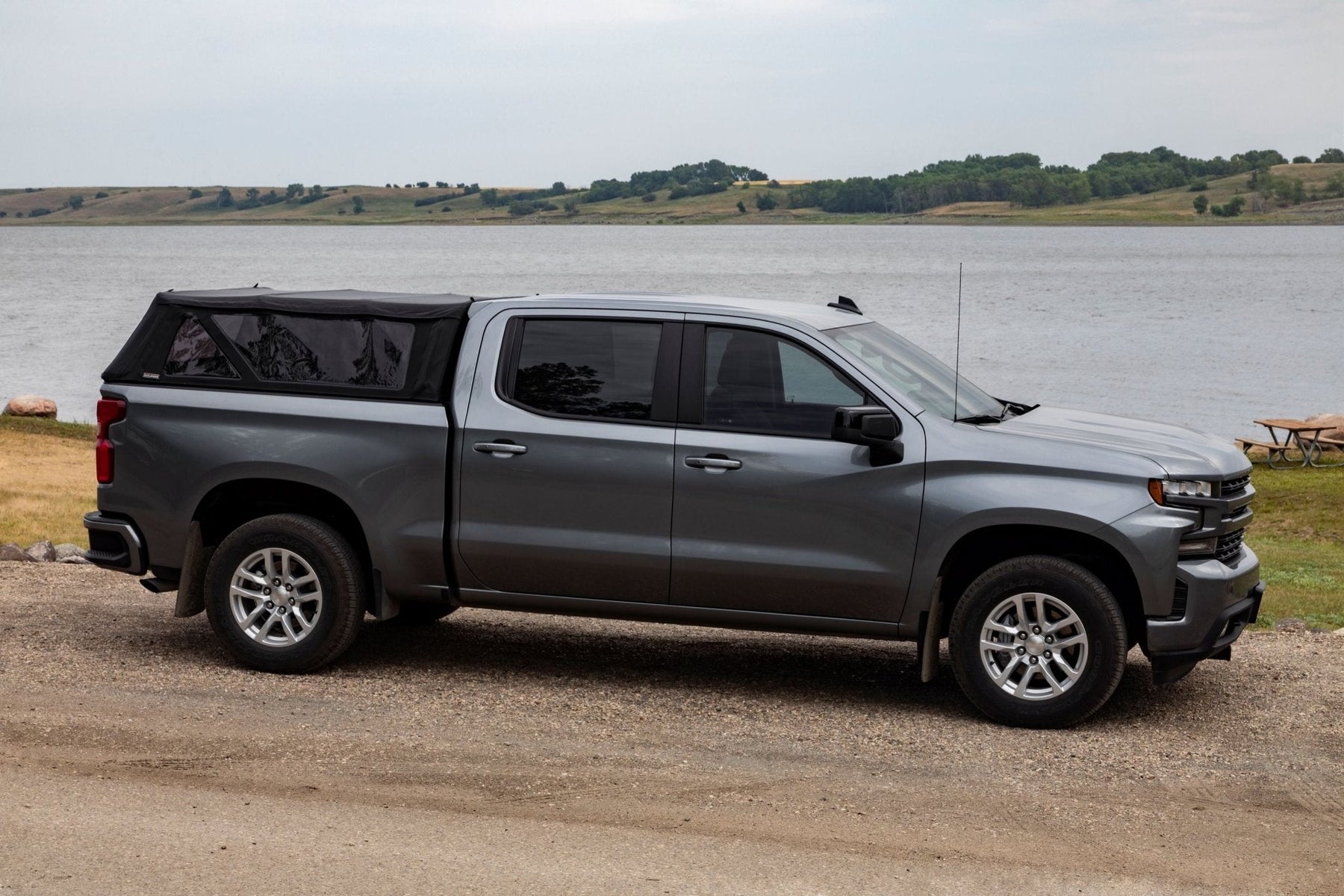 Outlander Soft Truck Cap Topper for 2019-2026 GM Silverado & Sierra 1500 6.6ft Bed - Recon Recovery