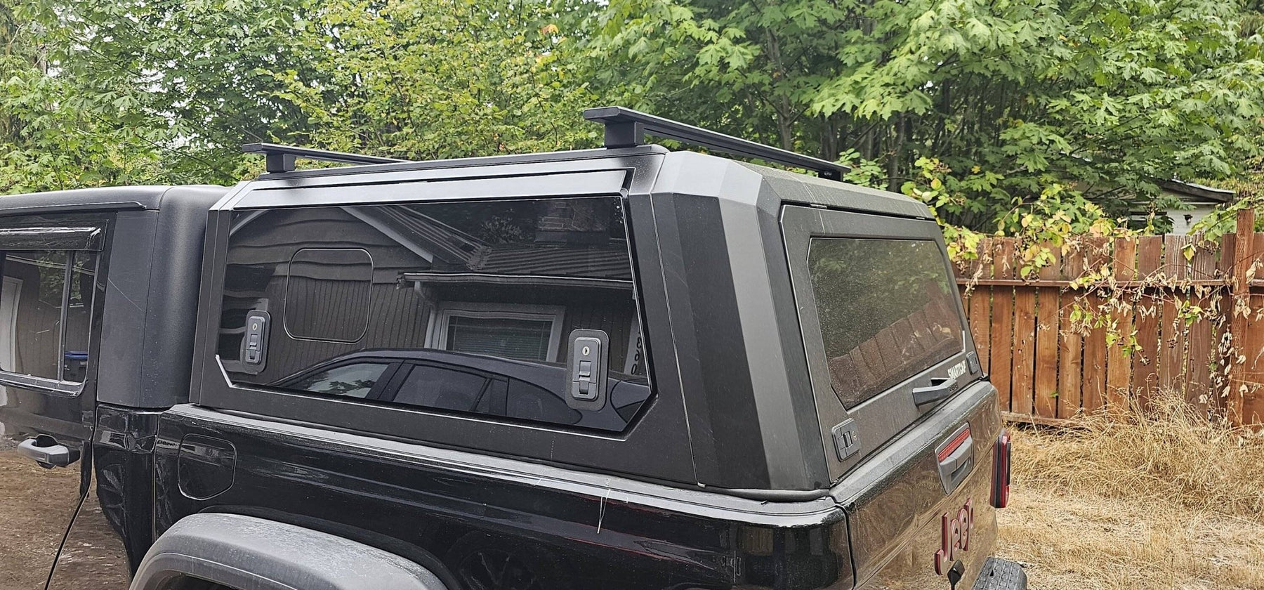 RSI EVO Sport Smart Bed Cap for 2020-2026 Jeep Gladiator JT - Recon Recovery