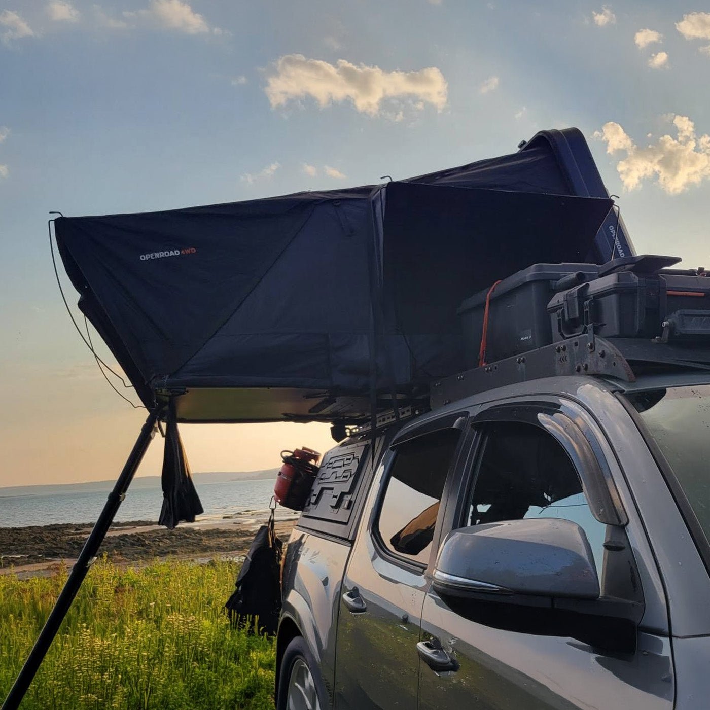 OPENROAD FlowRoof Side-Open Hard Shell 3 Person Rooftop Tent