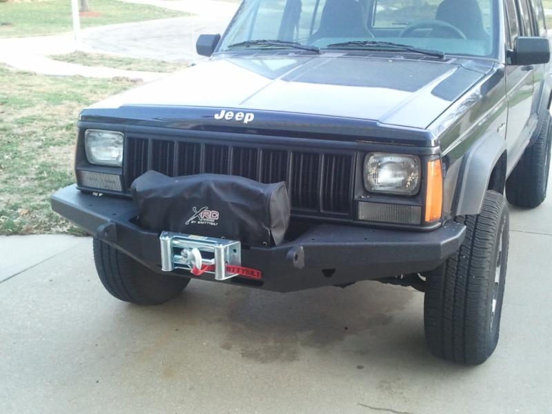 SmittyBilt XRC Full Width Winch Front Bumper for 1984-2001 Jeep Cherokee XJ