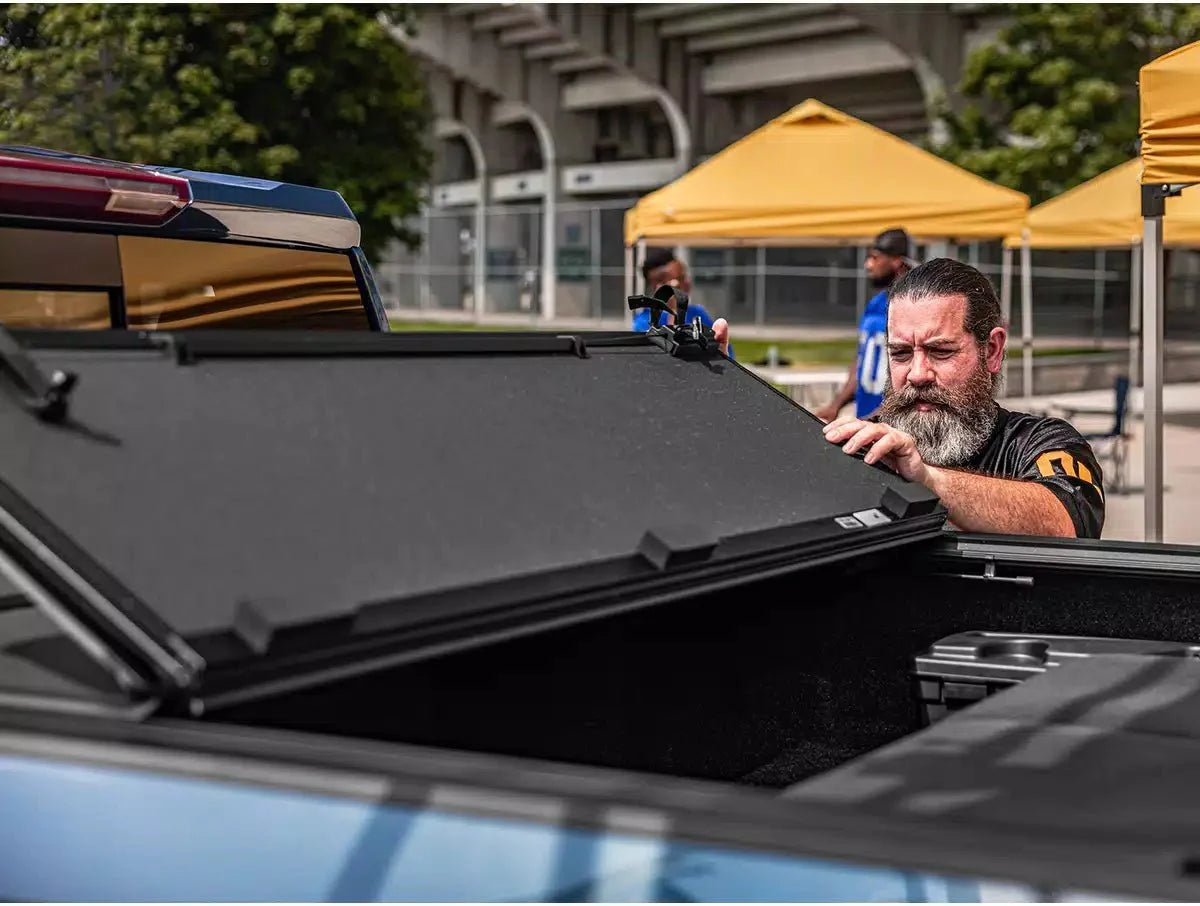 BAK Industries MX4 Hard Tri Fold Tonneau for 2014-2019 GM Silverado Sierra 2500 3500 8ft Bed