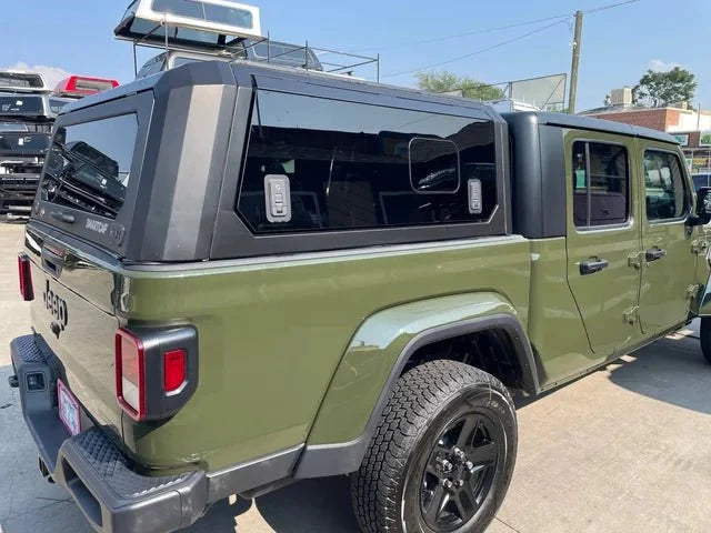 RSI EVO Sport Smart Bed Cap for 2020-2026 Jeep Gladiator JT - Recon Recovery