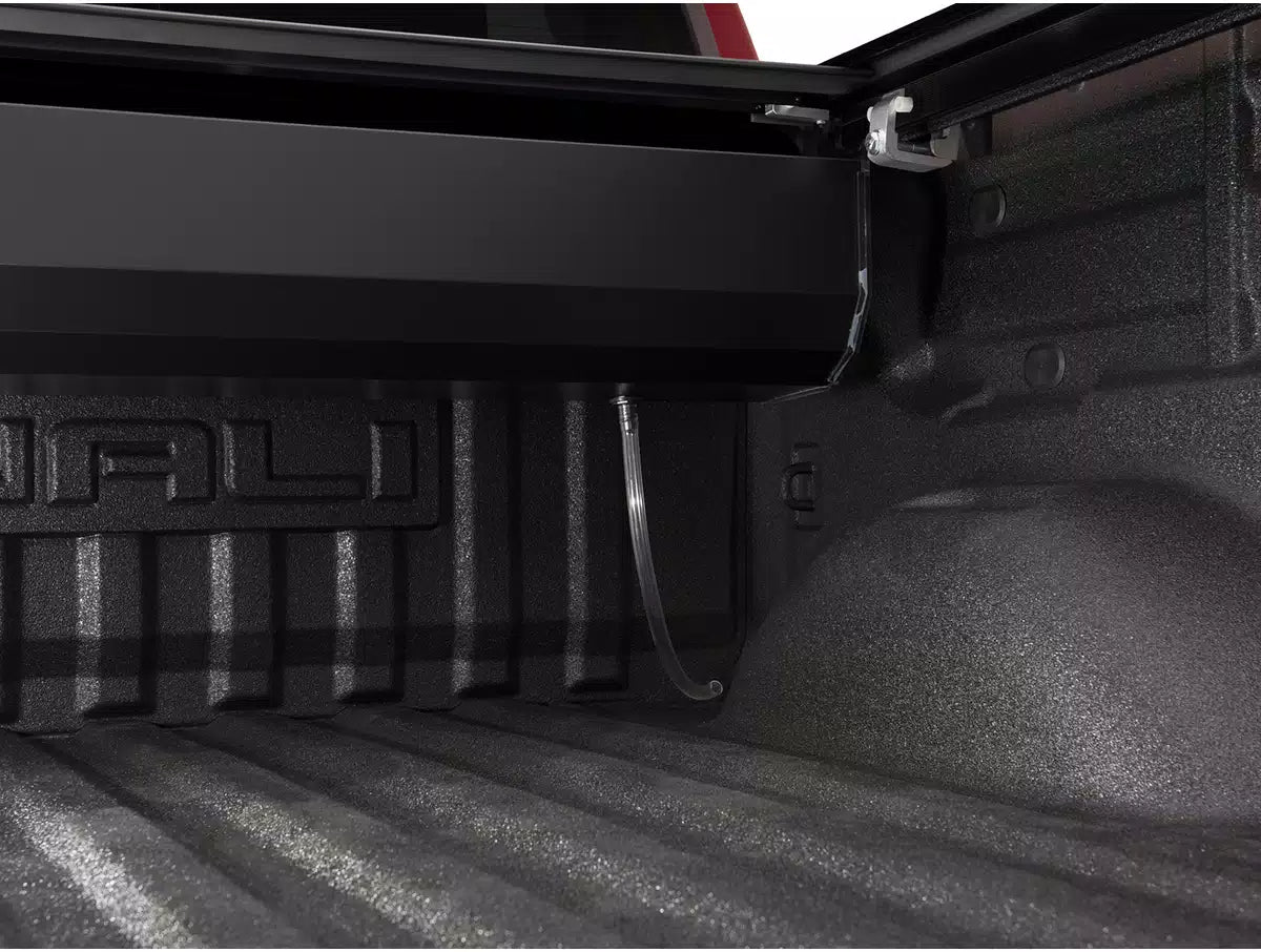 Retrax Pro MX Manual Retractable Tonneau for 2014-2019 GM Silverado Sierra 2500 3500 8ft Bed