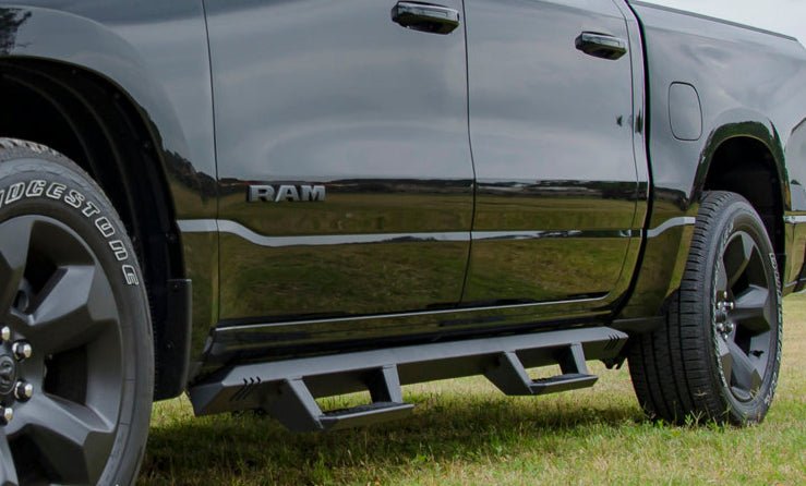 SmittyBilt Cab Length Bolt On Angular Drop Steps for 2019-2024 Chevy Silverado 1500 Crew Cab
