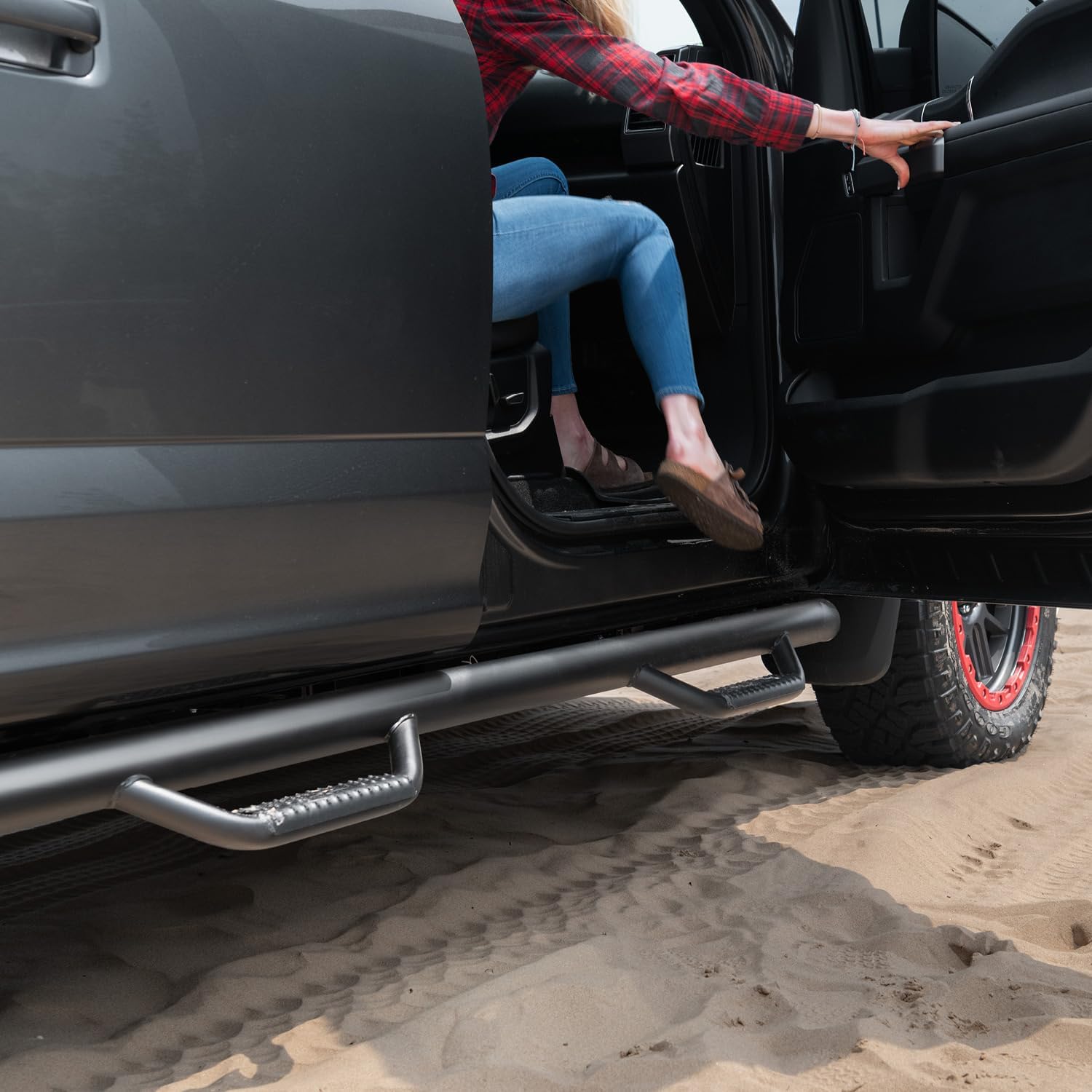 Smittybilt 2" Bolt On Nerf Step for 2016-2023 Toyota Tacoma (Pair) - Recon Recovery