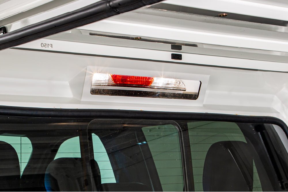 RSI SmartCap EVOc Commercial OEM White for 2020-2026 GM Silverado Sierra 2500 3500 6.9ft Bed - Recon Recovery