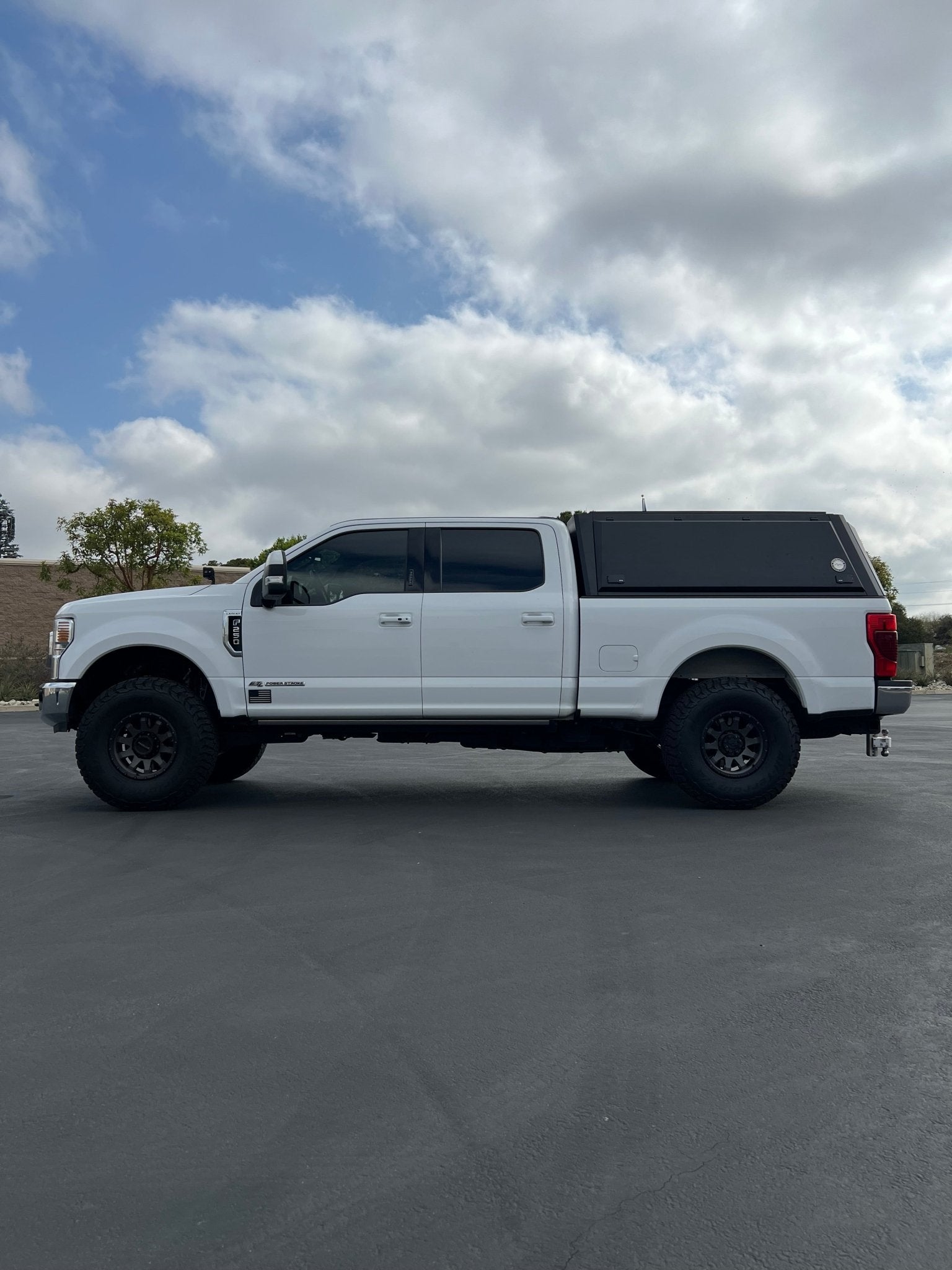 Expedition Stainless Steel Bed Cap With Wing Doors for 2017-2022 Ford F-250 & F-350