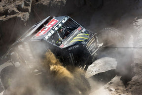 WARN 9.0Rc Winch – 9,000 lb Rock Crawling Synthetic Rope | Compact 54 lb