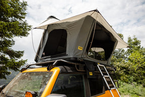 Smittybilt Aluminum Side Opening Roof Top Tent RTT - Recon Recovery