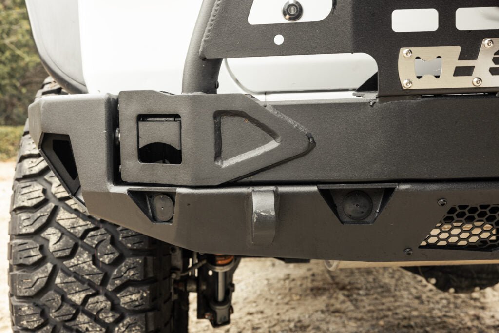 Smittybilt XRC Atlas Rear Bumper & Tire Carrier Combo For 2018-2026 Jeep Wrangler JL - Recon Recovery