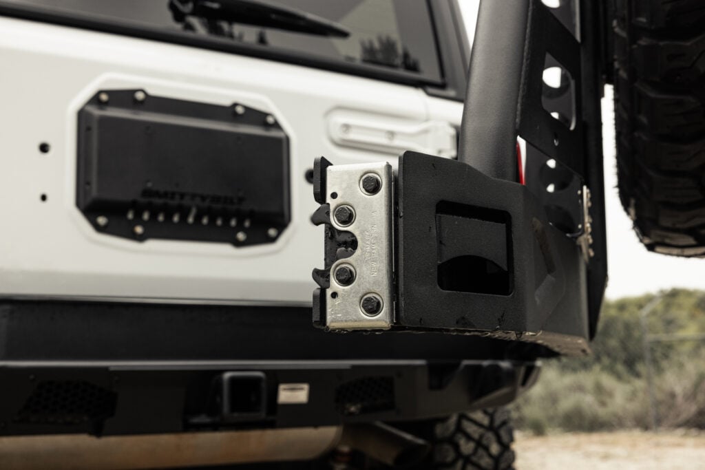 Smittybilt XRC Atlas Rear Bumper & Tire Carrier Combo For 2018-2026 Jeep Wrangler JL - Recon Recovery