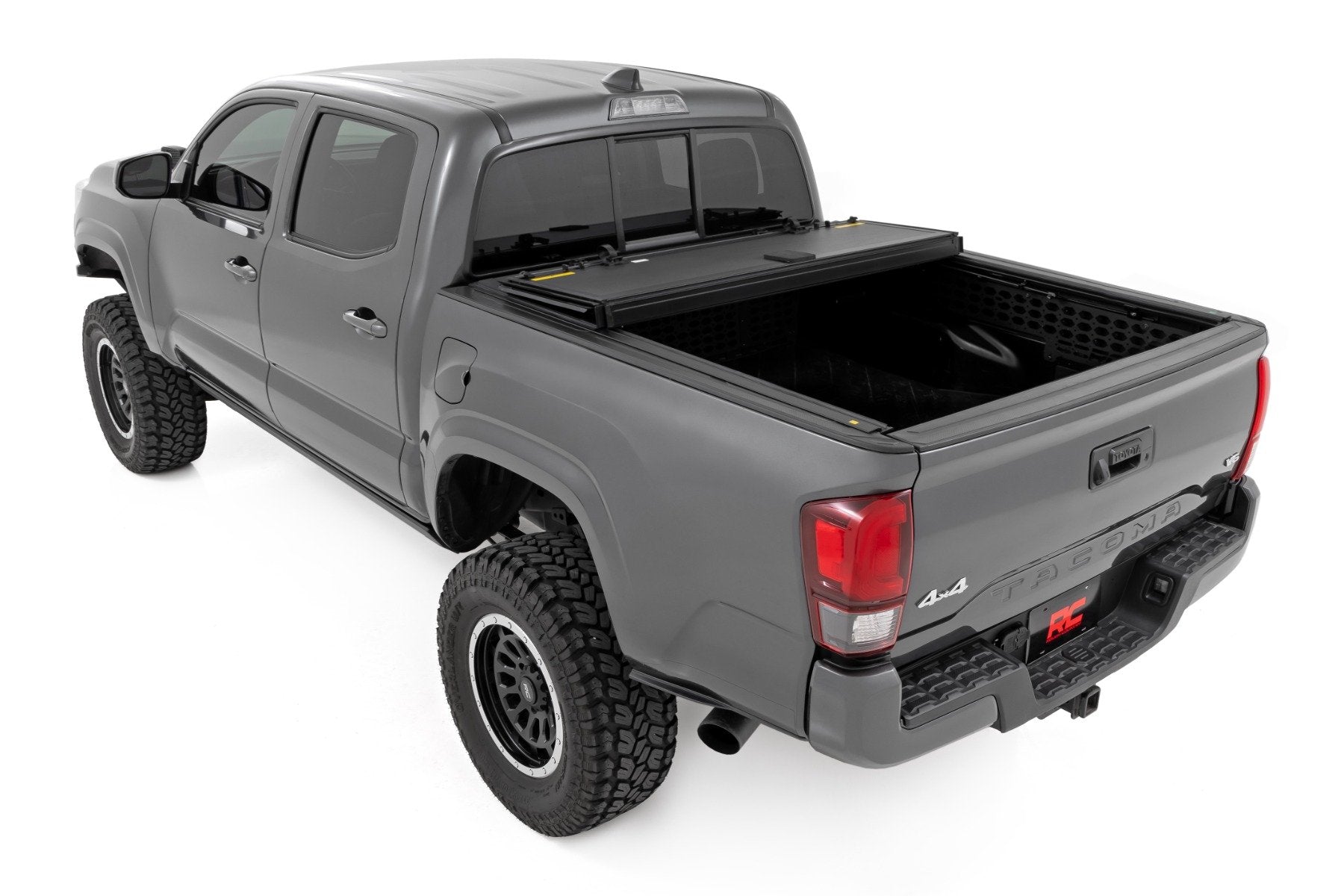 RC Aluminum Tri Fold Low Profile Tonneau Cover for 2005-2015 Toyota Tacoma - Recon Recovery