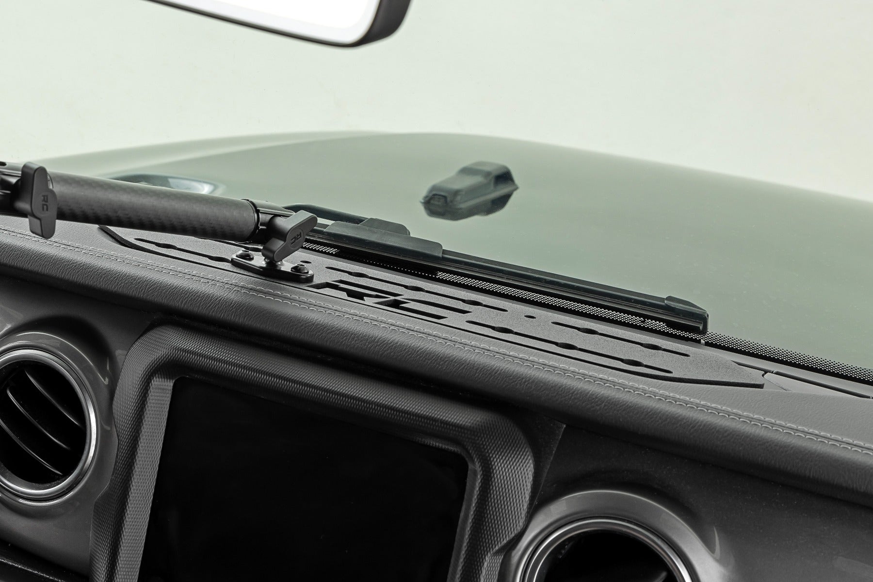 Rough Country Dash Mount for 2018-2026 Jeep Gladiator JT/Wrangler JL