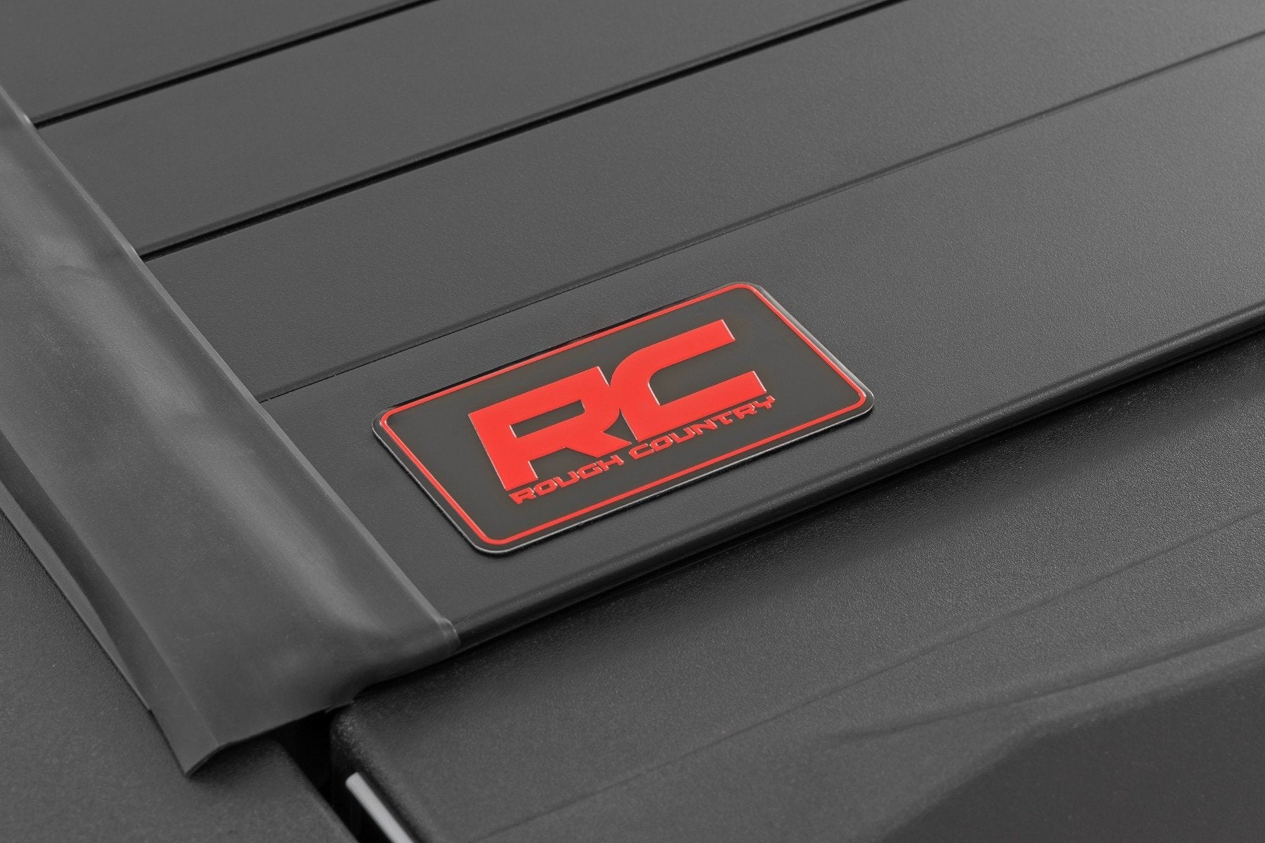 Rough Country Hard Roll Up Tonneau Cover for 2022-2026 Ford Maverick
