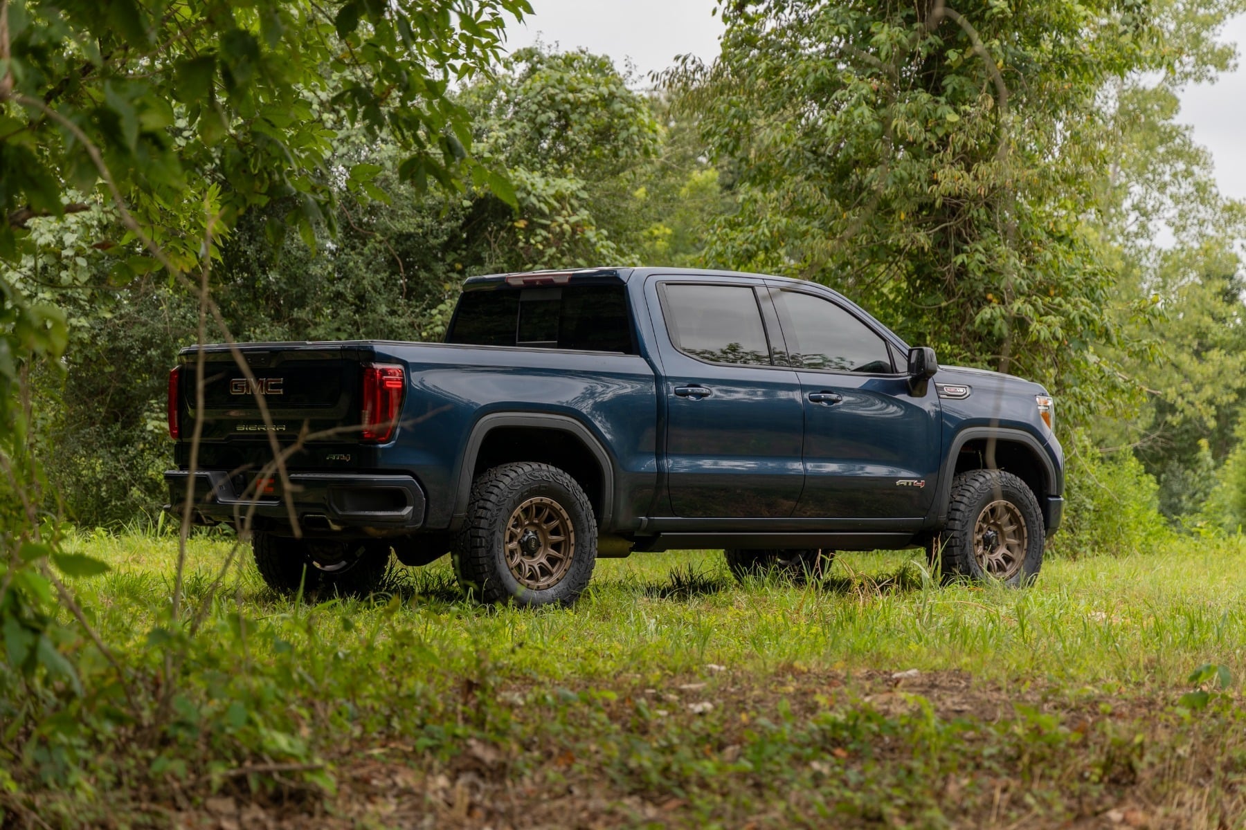 Rough Country 3.5 Inch Lift Kit for 2019-2024 GMC Sierra 1500