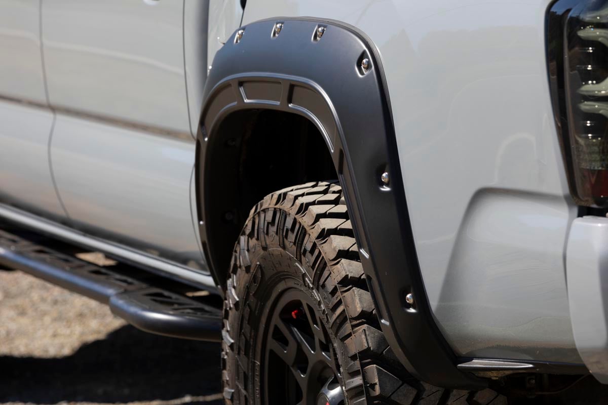 Rough Country Defender Fender Flares for 2016-2023 Toyota Tacoma
