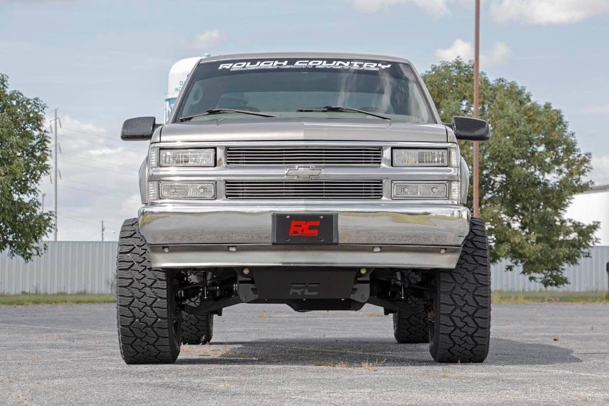 Rough Country 6 Inch Lift Kit for 1988-2000 Chevy/GMC 3/4-Ton Suburban/C2500/K2500 Truck/C3500/K3500 Truck