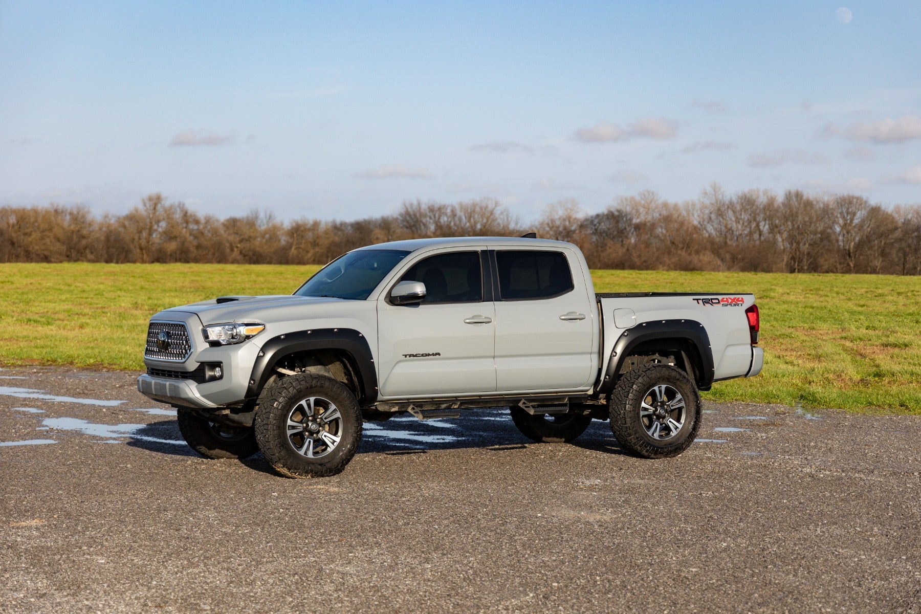 Rough Country Pocket Fender Flares for 2016-2023 Toyota Tacoma