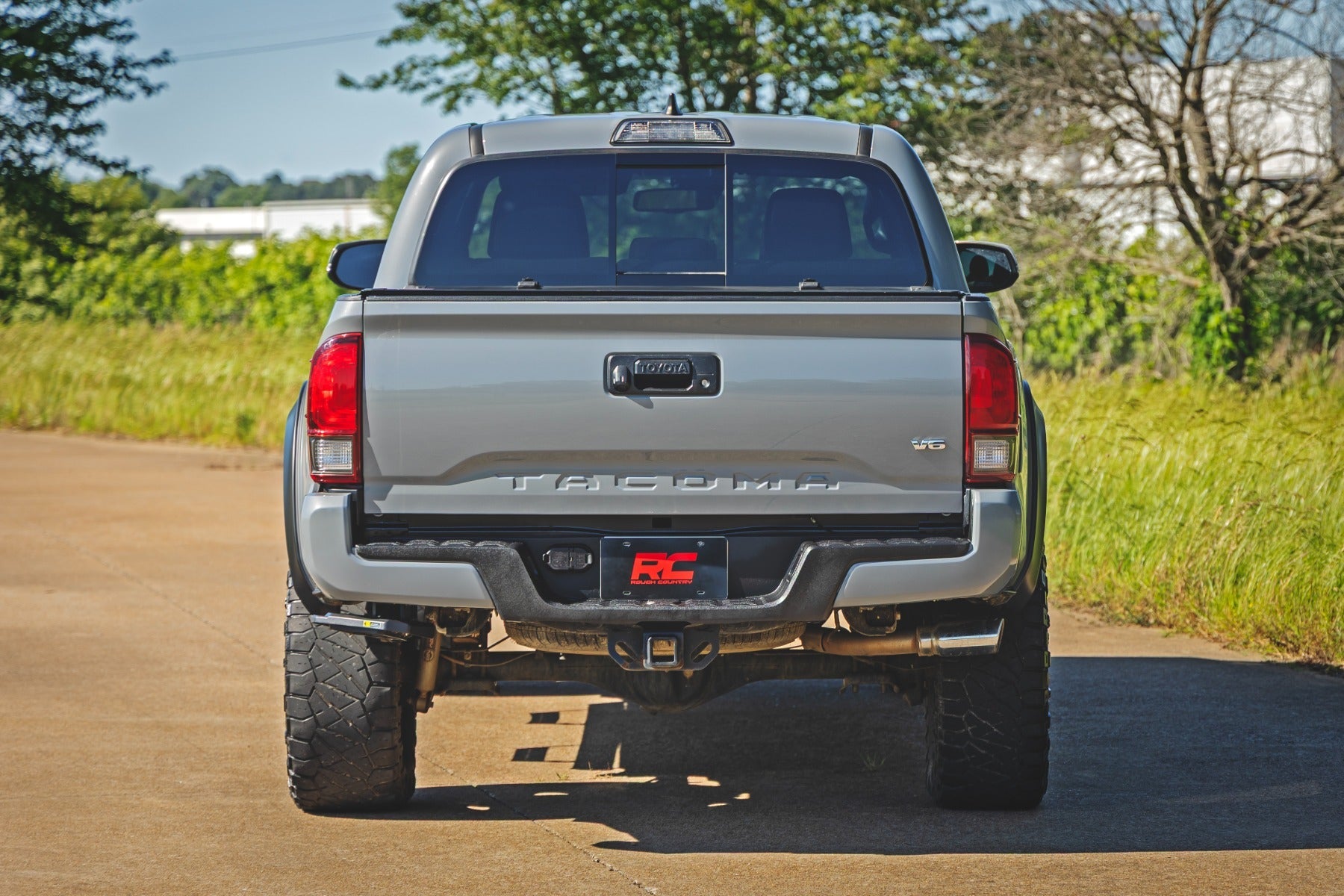 Rough Country Retractable Bed Step for 2016-2023 Toyota Tacoma - Recon Recovery