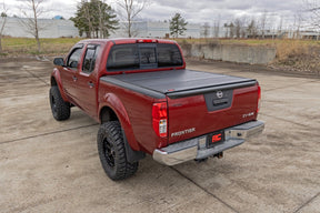 Rough Country Hard Fold Aluminum Tonneau Cover for 2005-2021 Nissan Frontier 5' Bed
