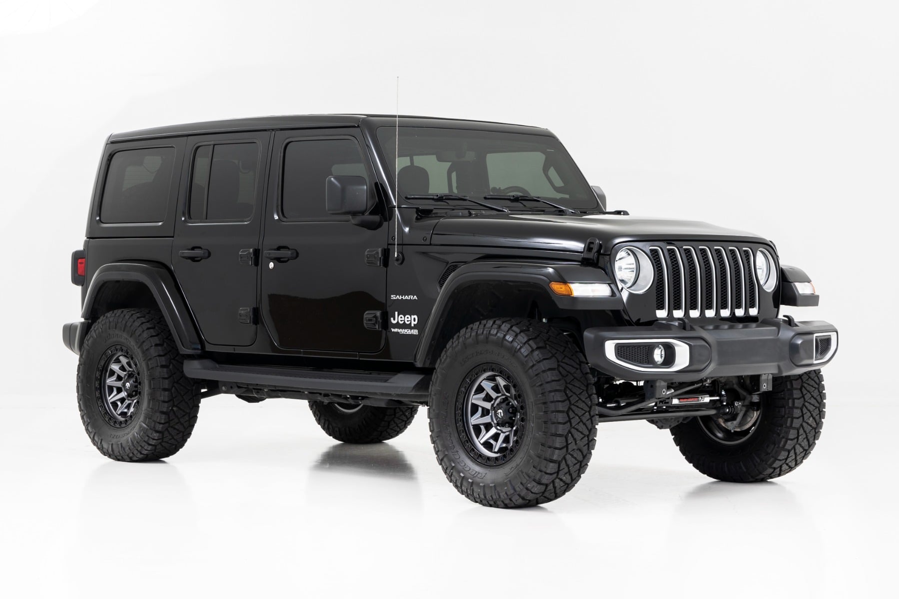 Rough Country 2.5 Inch Lift Kit for 2024-2026 Jeep Wrangler Unlimited