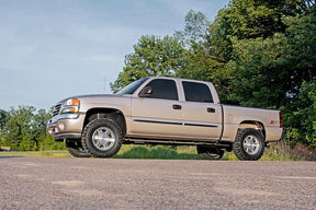 Rough Country 1.5-2 Inch Lift Kit Chevy/GMC 1500 (99-06 & Classic)