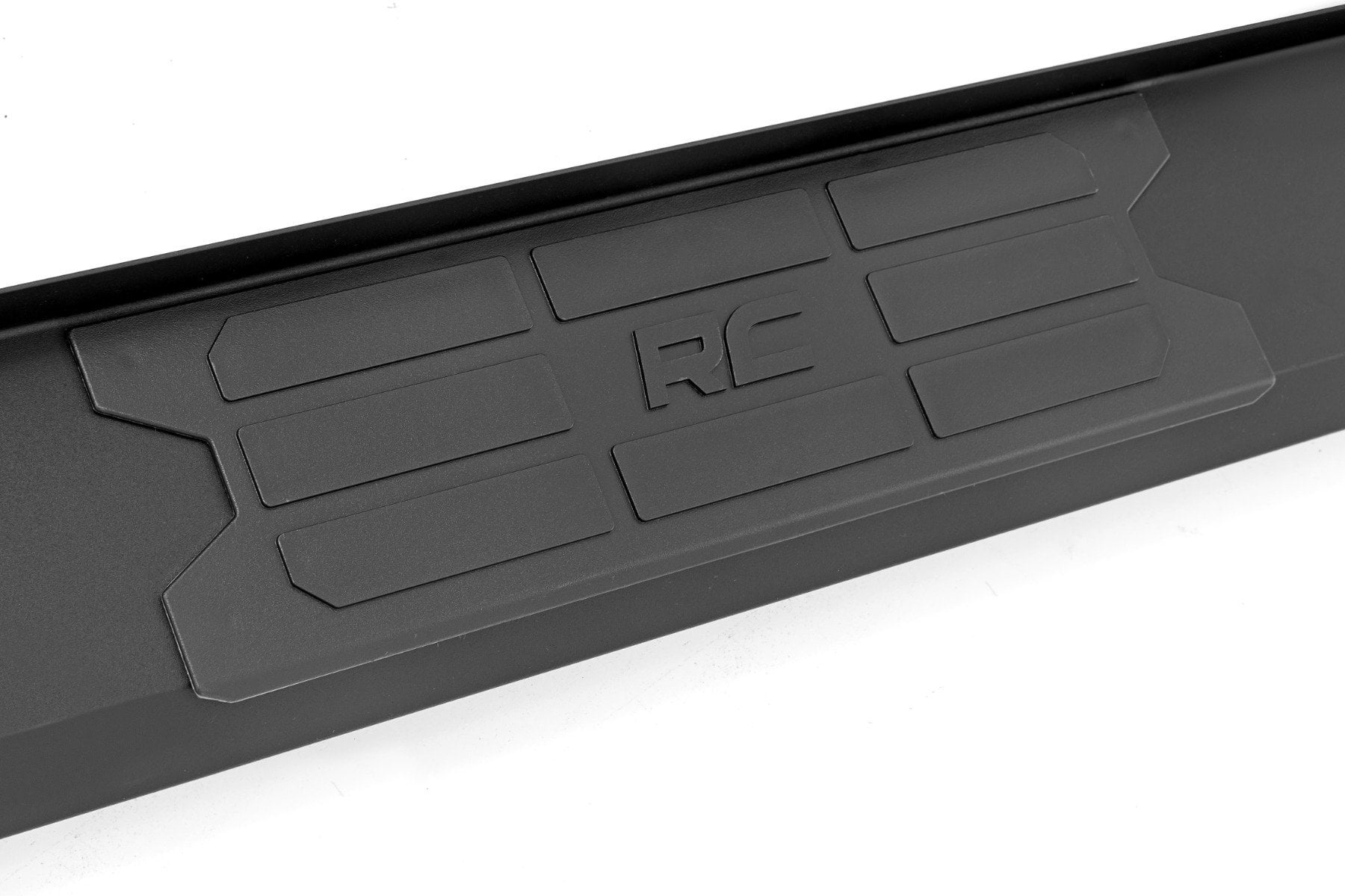 Rough Country HD2 Running Boards Ram 1500 & 2500/3500 (2010-2025 & Classic)