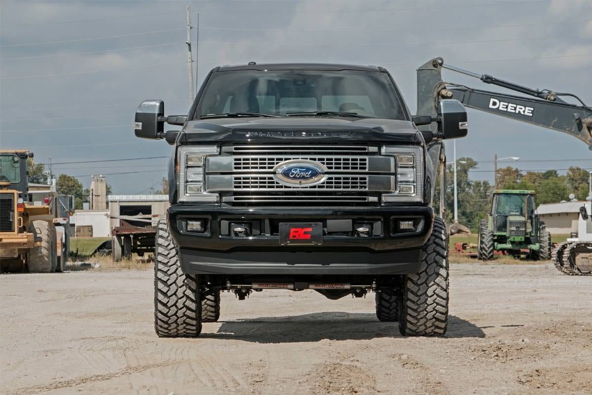 Rough Country with Front Driveshaft 6 Inch Lift Kit for 2017-2022 Ford F-250 & F-350
