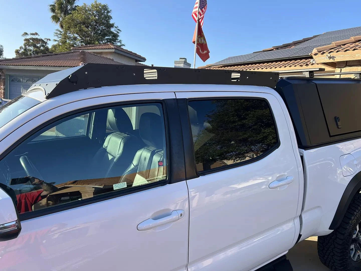 Low Profile Bolt On Premium Roof Rack With Light Guard For 2005-2023 Toyota Tacoma