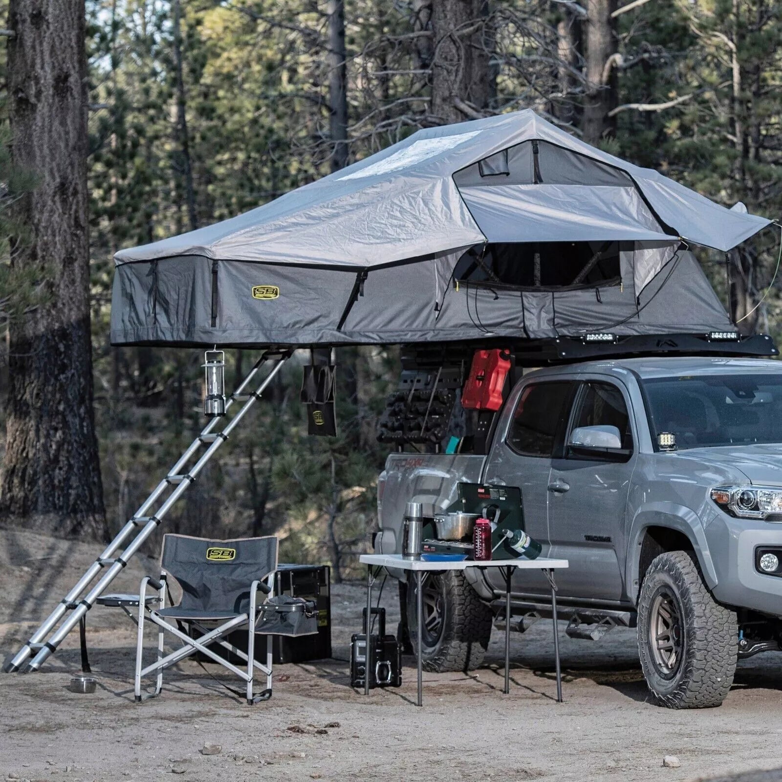 Smittybilt Gen 2 XL Overlander Rooftop Tent - Recon Recovery
