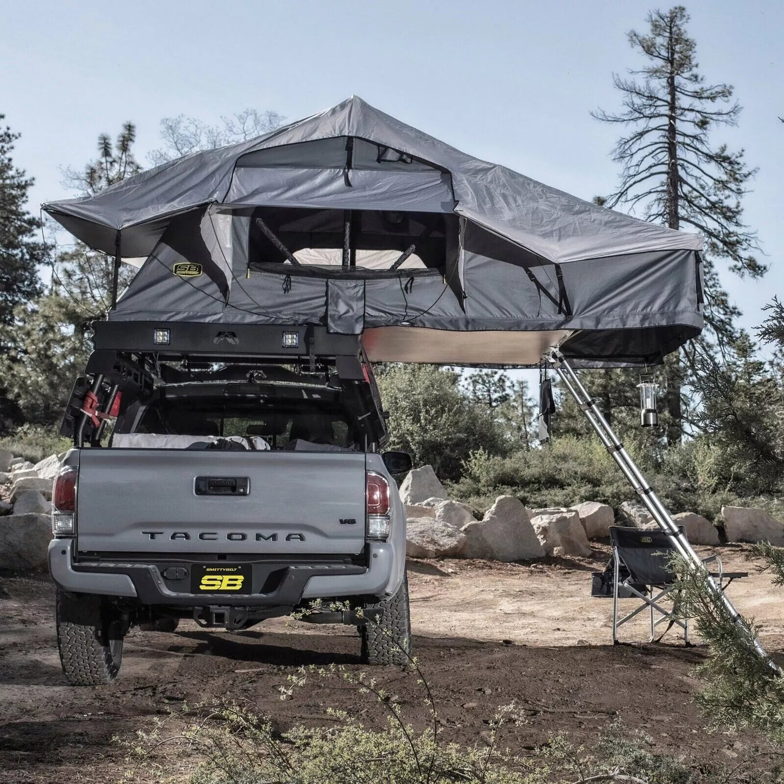 Smittybilt Gen 2 XL Overlander Rooftop Tent - Recon Recovery