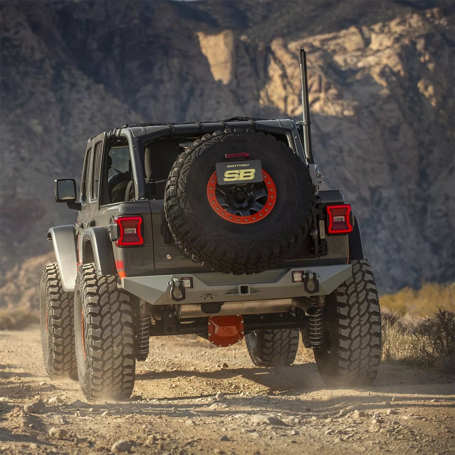 Smittybilt HD Swing Away Pivot Tire Carrier for 2018-2026 Wrangler JL - Recon Recovery