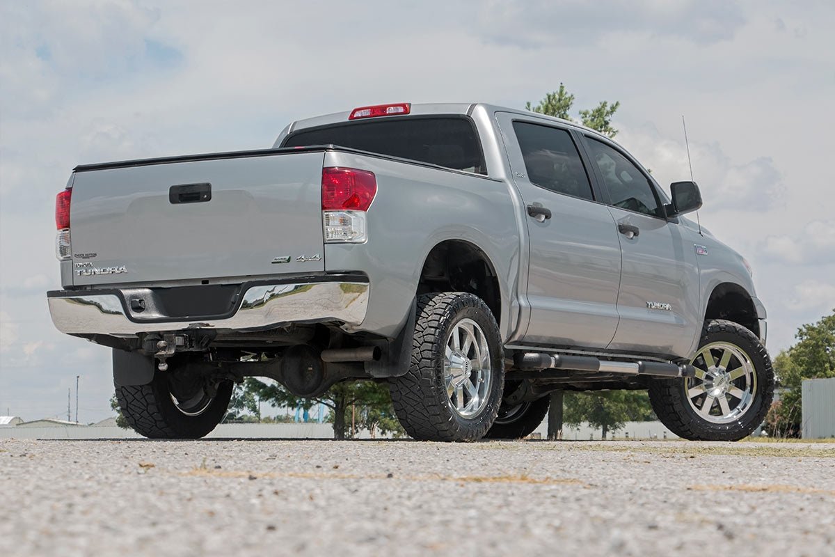 Rough Country 3.5 Inch Lift Kit for 2007-2021 Toyota Tundra