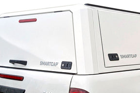 RSI EVOd Defender EDGE SmartCap in OEM White for 2022-2026 Nissan Frontier 5ft Short Bed